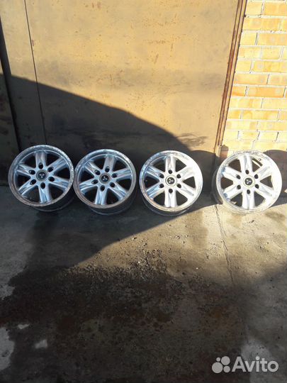 Диски литые Mitsubishi Pagero 3 R16 ET32