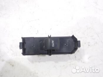 Кнопка стеклоподъемника