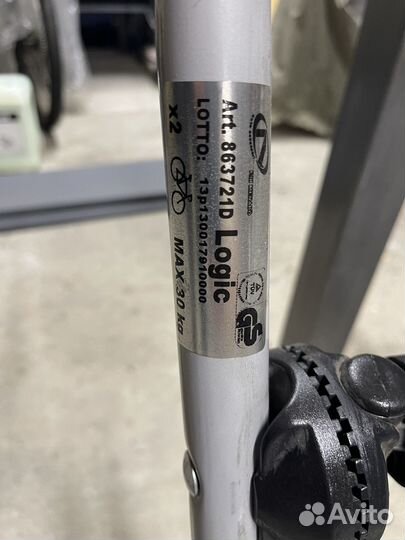 Крепление для велосипеда на машину Menabo Logic