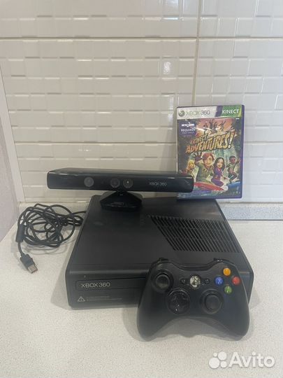 Xbox 360 S 250+Kinect