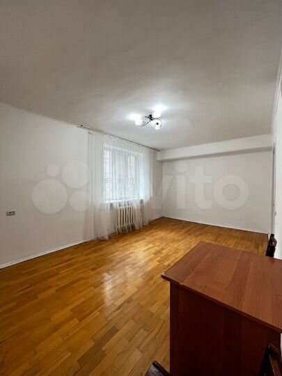 2-к. квартира, 71,1 м², 1/5 эт.