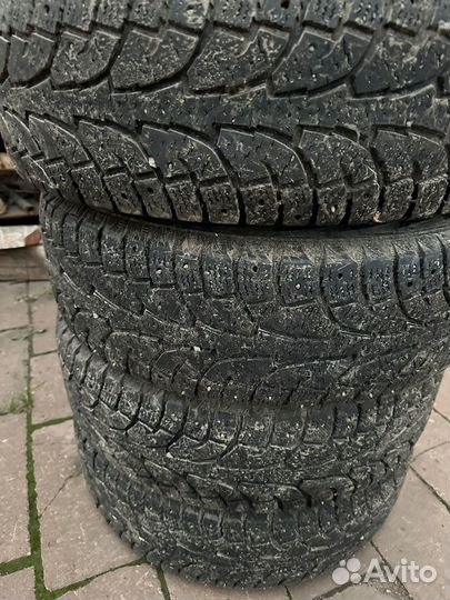 Hankook AH11 225/65 R17 102T