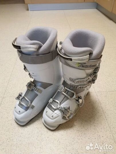 Горнолыжные ботинки Tecnica 25.5 (39 размер)