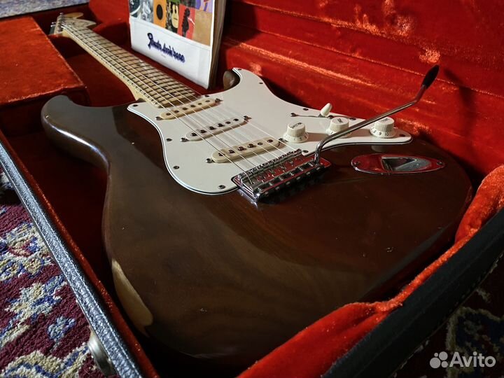 1975 Fender Stratocaster USA Mocha Brown