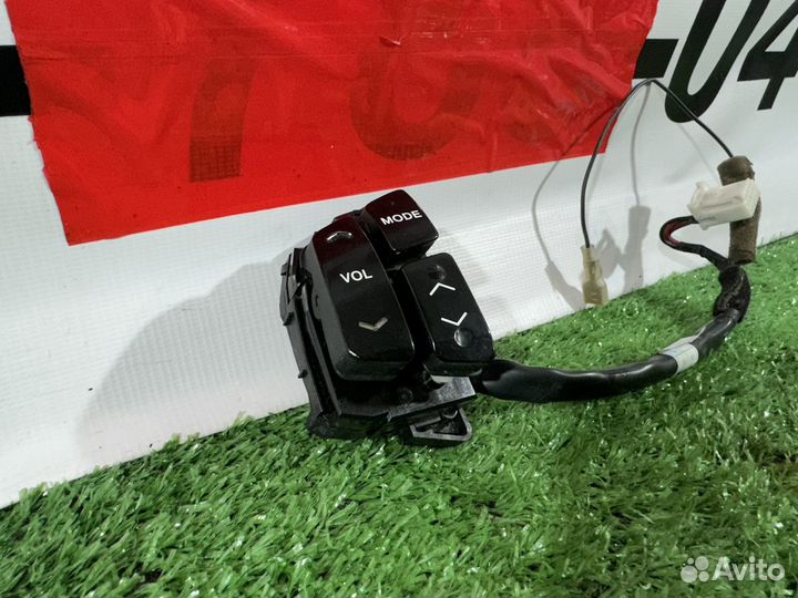 Кнопки руля Hyundai Elantra HD