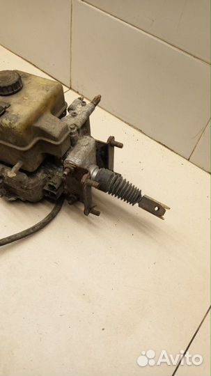 Главный тормозной цилиндр Land Rover Range Rover 2