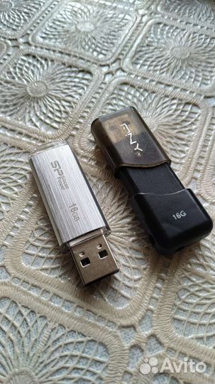 Флешка на 16 GB, USB