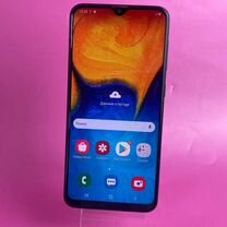 Samsung Galaxy A20, 3/32 ГБ