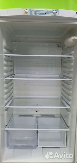 Холодильник indesit