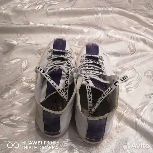 Кроссовки 39-40 кожа
