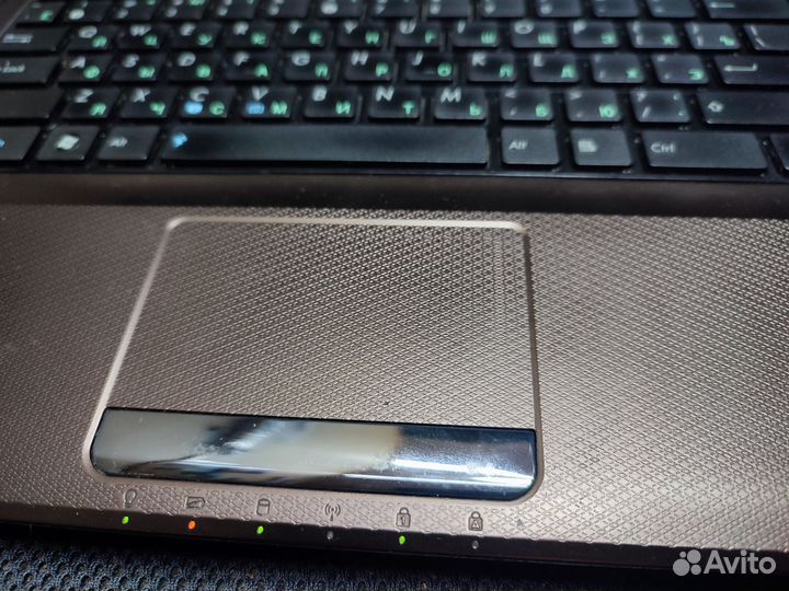 Ноутбук asus