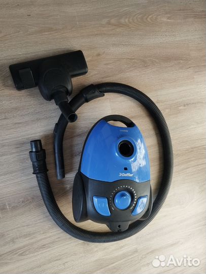 Пылесос 1600Вт