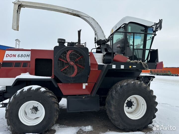 Комбайн Ростсельмаш Дон 680М, 2021