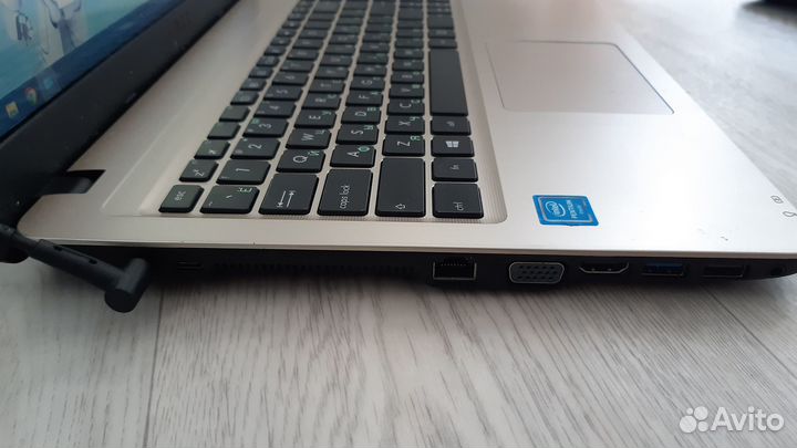 Ноутбук asus R540S