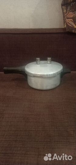 Скороварка, кастрюля