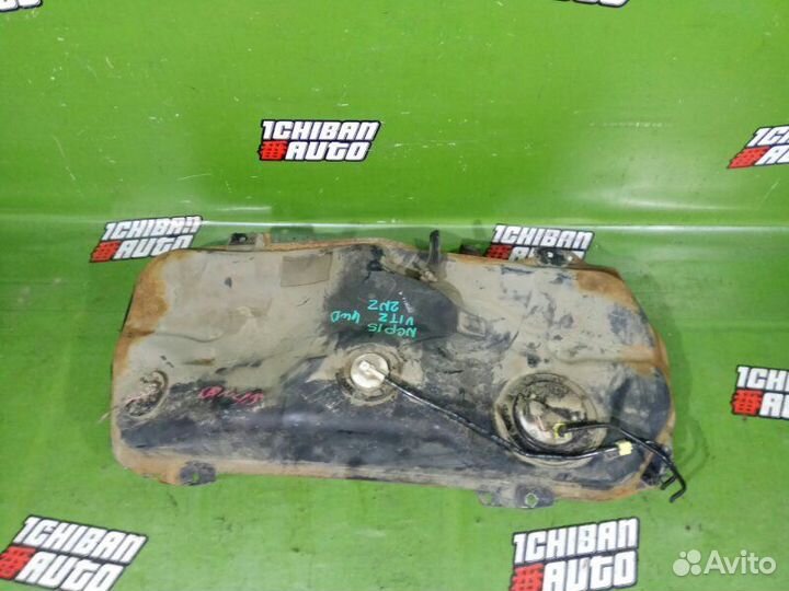 Бензобак Toyota Vitz NCP15 2NZ-FE