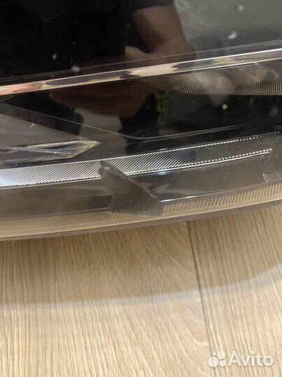 Левая фара Hyundai Tucson 3