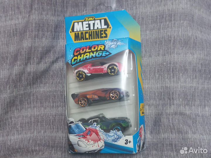 Набор машинок Metal Machines меняющих цвет 3 штуки