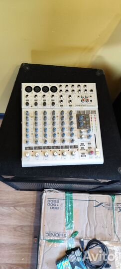 Микшерный пульт Phonic helix board 12