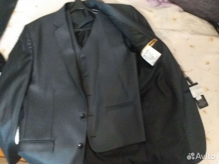 Костюм тройка (брюки, пиджак, жилет) новый рост160