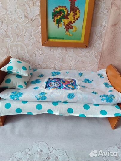 Постель для кукол