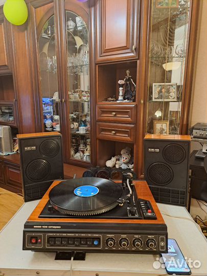 Проигрыватель винила вега 108.внешне как новый