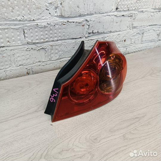 Фонарь задний правый Infiniti G37 V36 2010