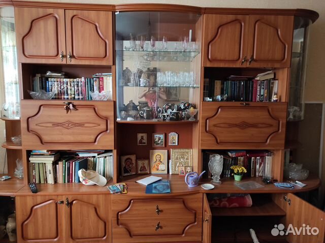 Стенка в гостиную бу