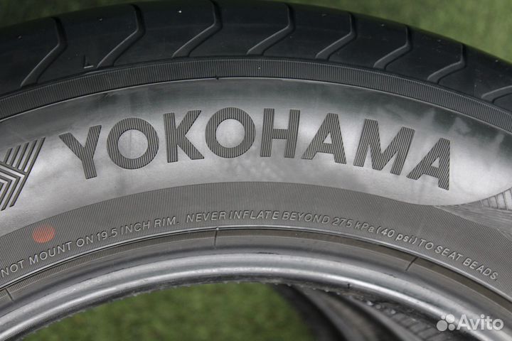 Yokohama Advan Sport V105W 235/65 R19 109V