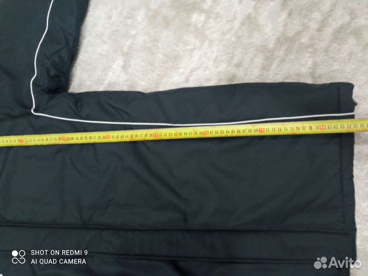 Продается новая, куртка асикс