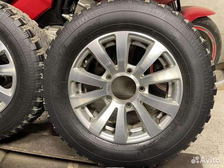 Колеса литые на ниву R15