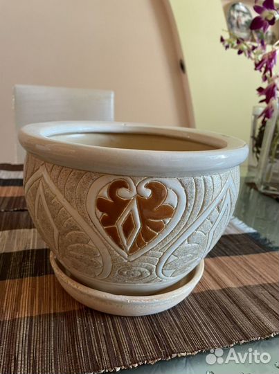 Горшки керамические большие и маленькие