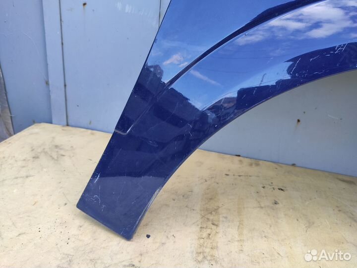 Крыло переднее правое на Opel Astra H