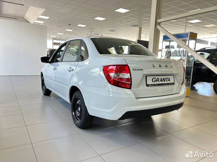 LADA Granta, 2023
