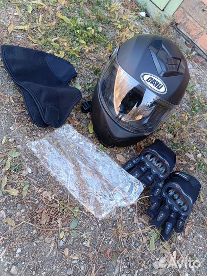 Мотошлем, каска