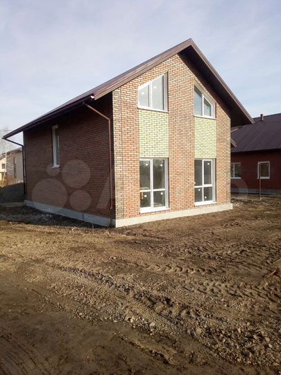 Дом 129 м² на участке 6 сот.