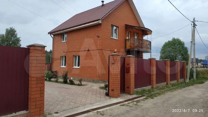 Дом 103,7 м² на участке 6 сот.