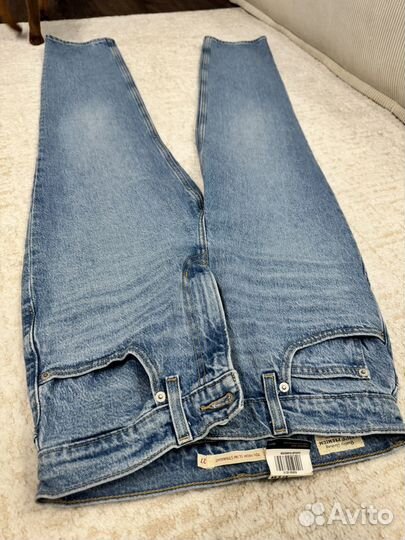 Джинсы Levis 70 high slim straight