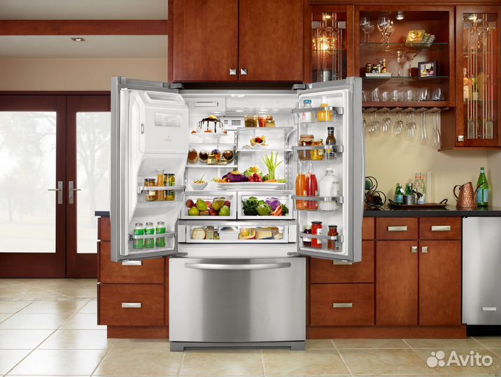 Холодильник Indesit r5r59g1008 бу