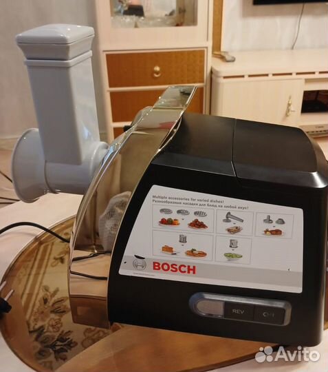 Мясорубка электрическая Bosch MFW-67600 (cnfw7)