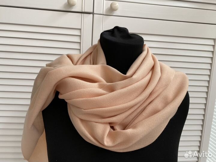 Шарфы платки палантины