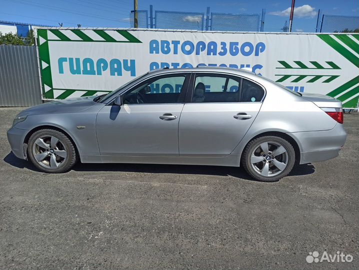 Накладка порога передняя правая BMW 530I E60 51477