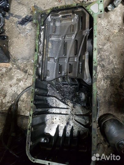 Поддон двигателя om 602 Mercedes w 210