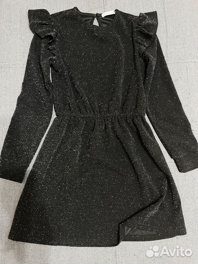 Блестящее вечернее платье