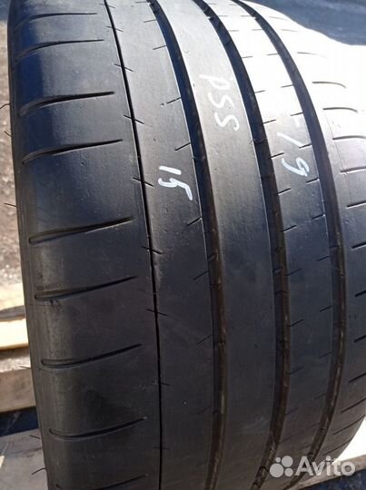 Michelin Pilot Super Sport 295/35 R19