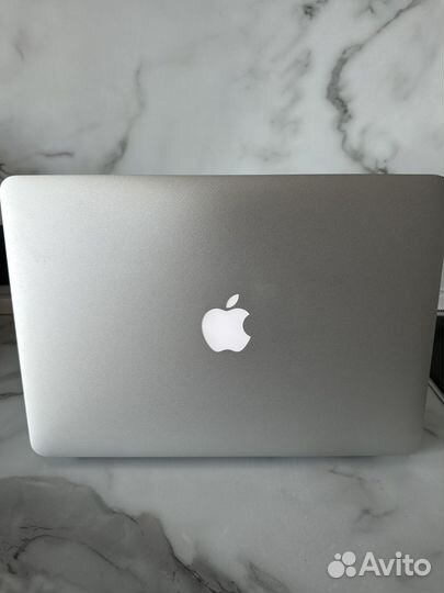 Apple MacBook Air 13