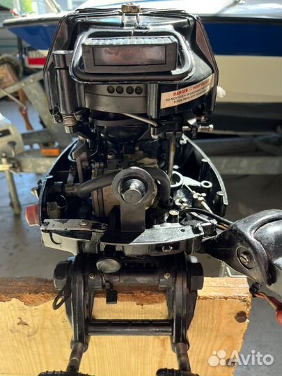 Продам лодочный мотор Меркурий 6