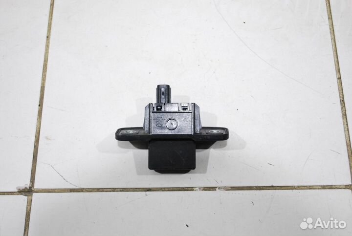 Кнопка открывания багажника Mazda Cx-5 KF 2017