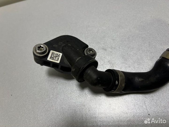 Патрубок системы охлаждения Bmw M850I G16 N63B44D