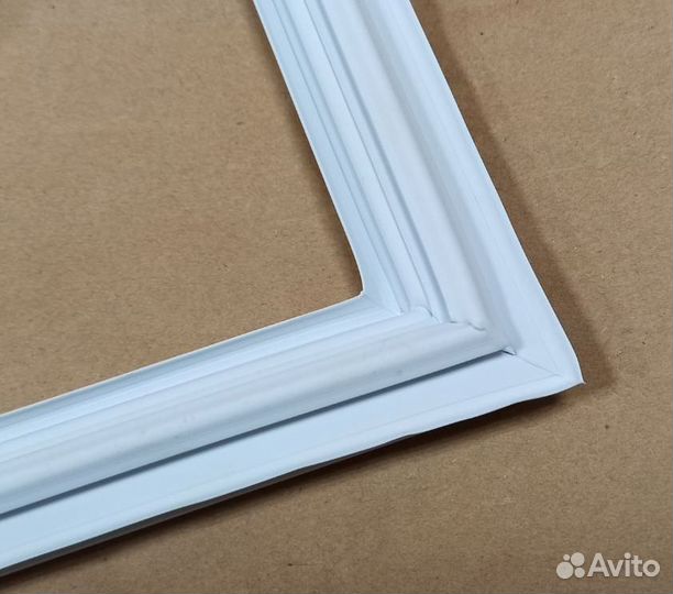 Уплотнитель для морозильной камеры Samsung